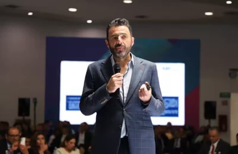 Designan a Aureliano Hernández Palacios como titular de la Auditoría Superior de la Federación