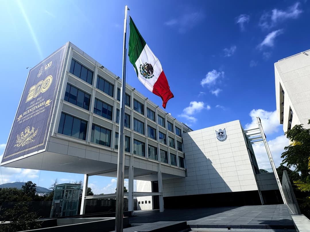Confirman a Arturo Maximiliano como coordinador de Morena en el Congreso Local